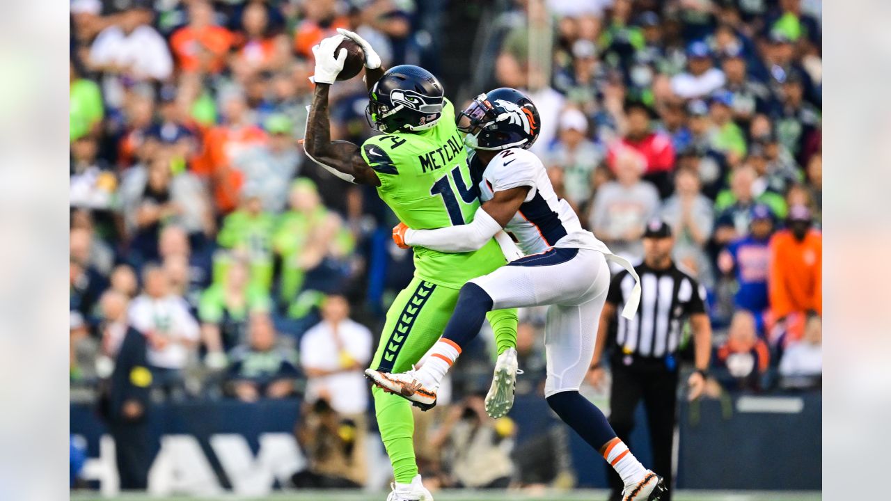 Broncos beat Seahawks 30-3 in first game with fans at Lumen Field