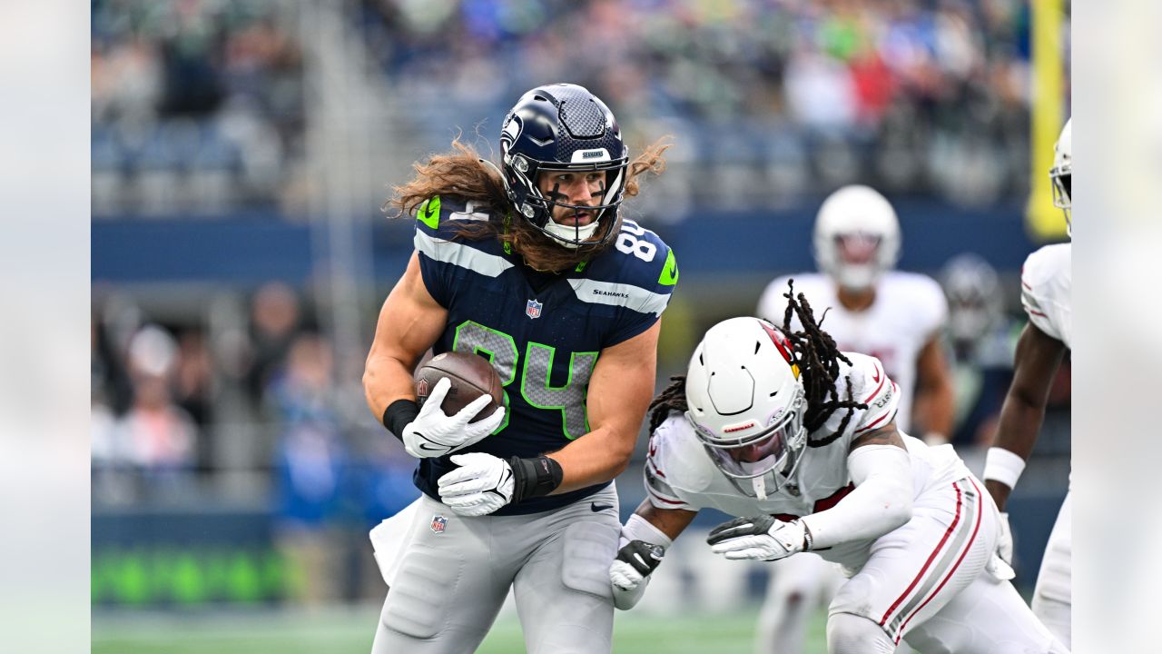 Seattle Seahawks, Arizona Cardinals took different approaches in building  offensive lines