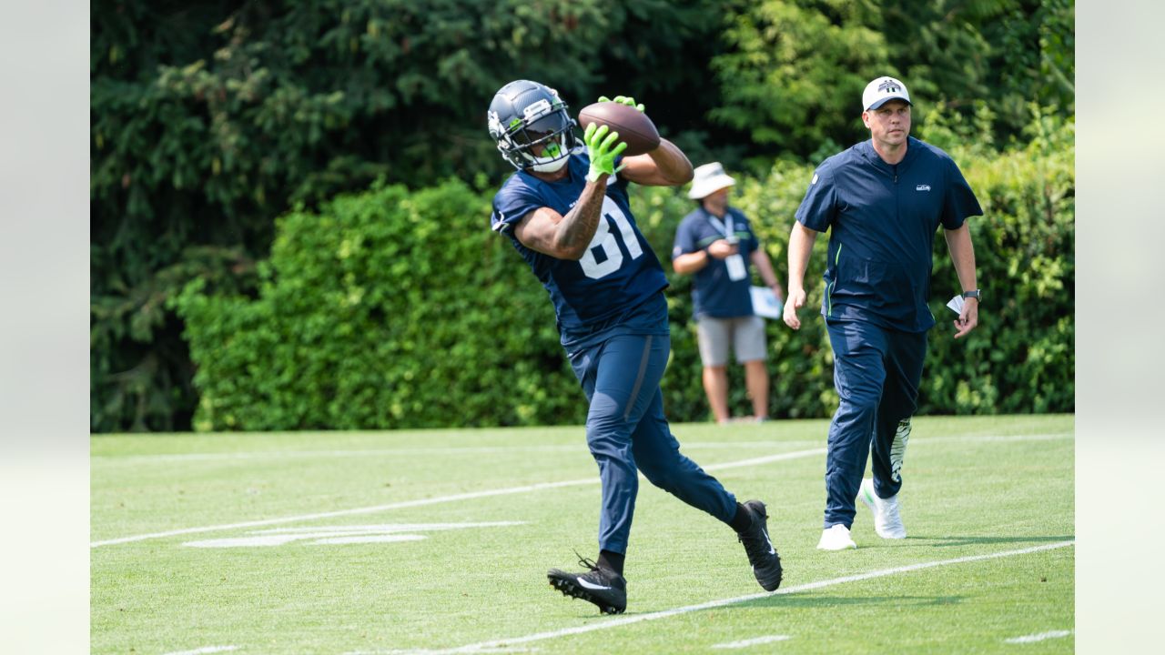 Seattle Seahawks - For the third straight year, Russell Wilson, Bobby Wagner  and Neiko Thorpe were named #Seahawks captains! >> shwks.com/frval