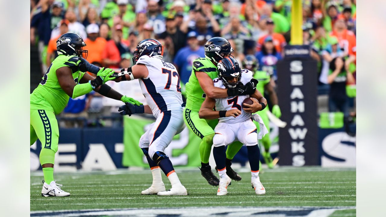 Broncos beat Seahawks 30-3 in first game with fans at Lumen Field