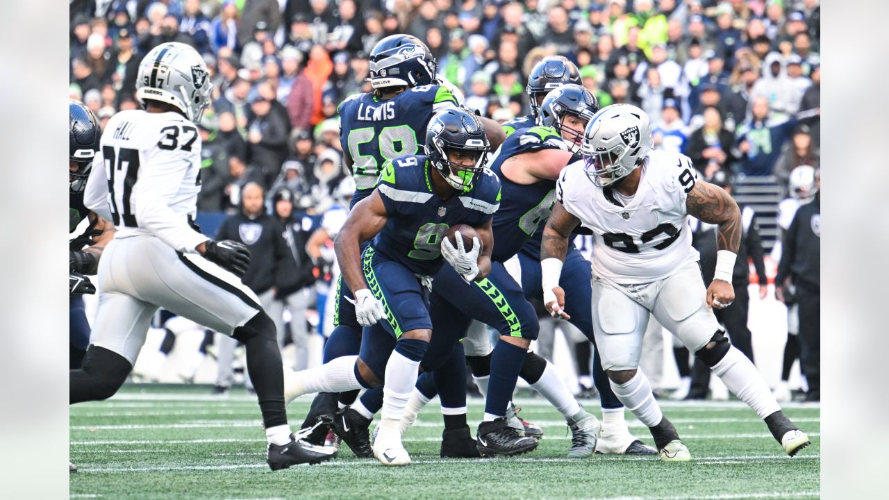 Three Seahawks Among NFC's Top Vote-Getters In Pro Bowl Voting