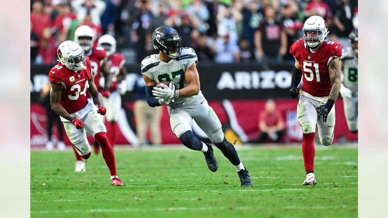 Throwback Thursday: Seahawks regain form — and running game — in prime-time  win vs. Cardinals