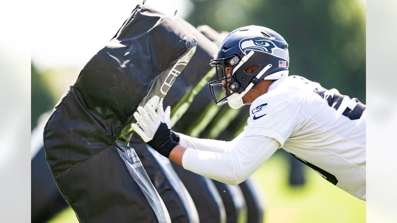 Seahawks sitting at .500 thanks in part to rookie class - The San Diego  Union-Tribune