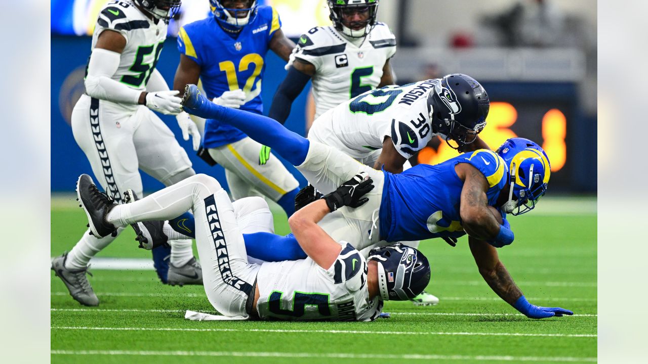 LA Rams Lose Close Game to Seattle Seahawks, 27-23 – Los Angeles Sentinel