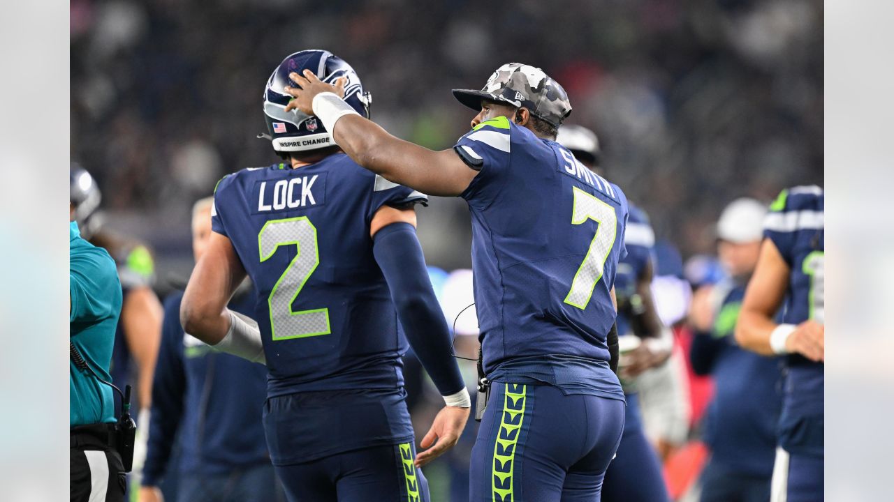 Rule Change Opens Door For Seattle Seahawks' Throwback Threads in 2022 -  Sports Illustrated Seattle Seahawks News, Analysis and More