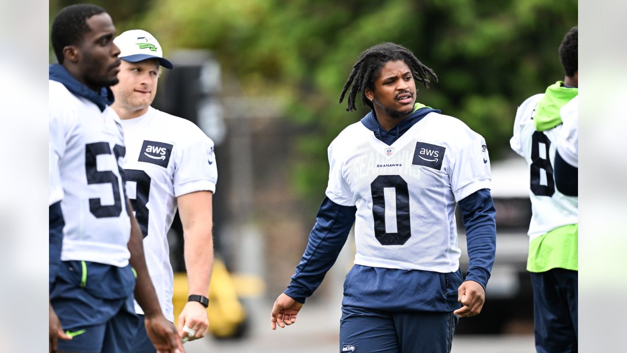 Huard: What Seahawks are getting in LB Devin Bush, why they signed