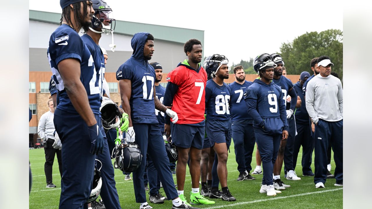 Wednesday Round-Up: Seahawks Linebacker Unit Earns Top-10