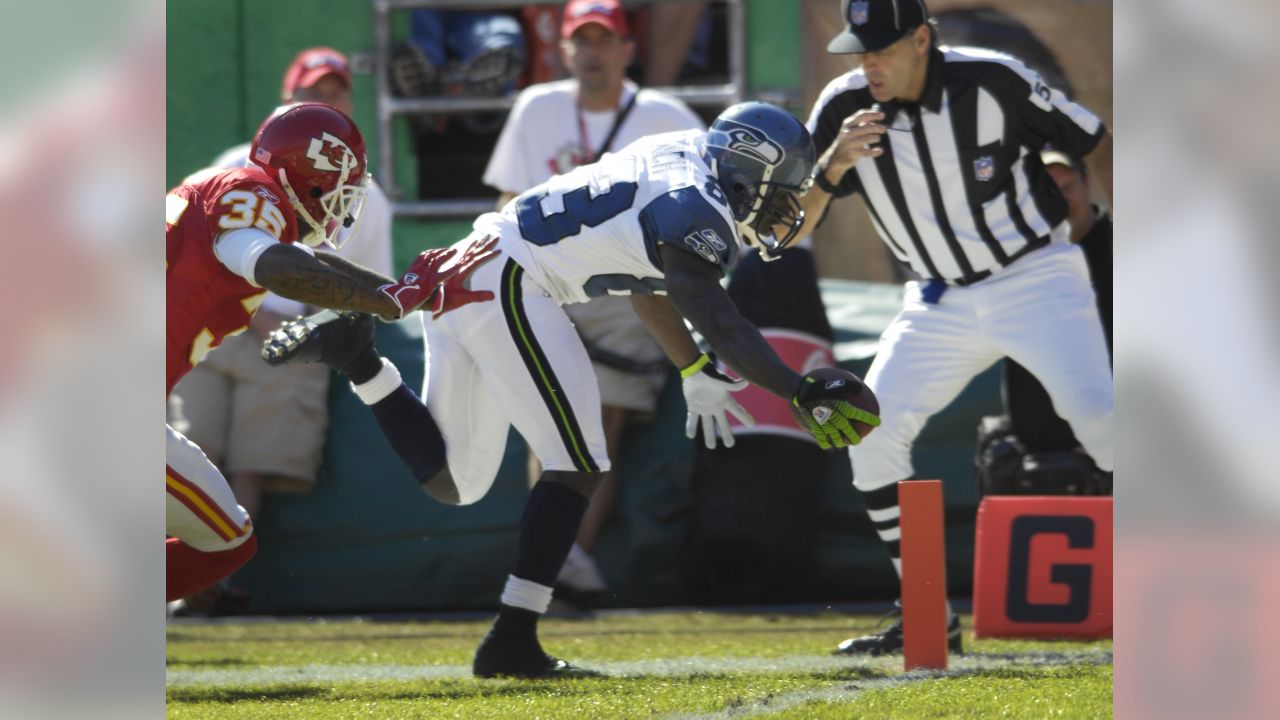 Seattle Seahawks linebacker Nick Bellore (44) in action during the second  half of an NFL football game against the Los Angeles Rams, Sunday, Sept.  10, 2023, in Seattle. (AP Photo/Lindsey Wasson Stock