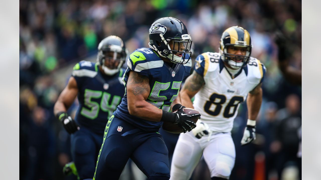 Seahawks LB Malcolm Smith's pick-six turns Super Bowl into runaway