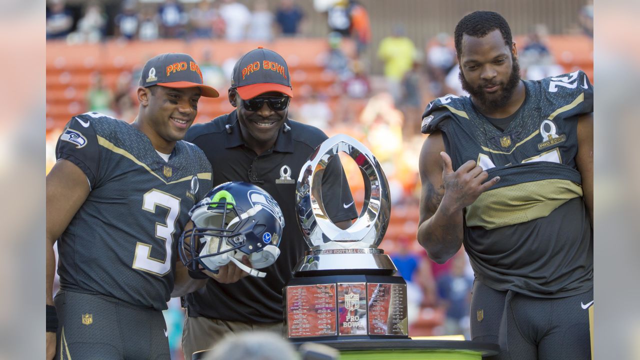 Seahawks Wilson, Bennett named MVPs in 49-27 Pro Bowl win