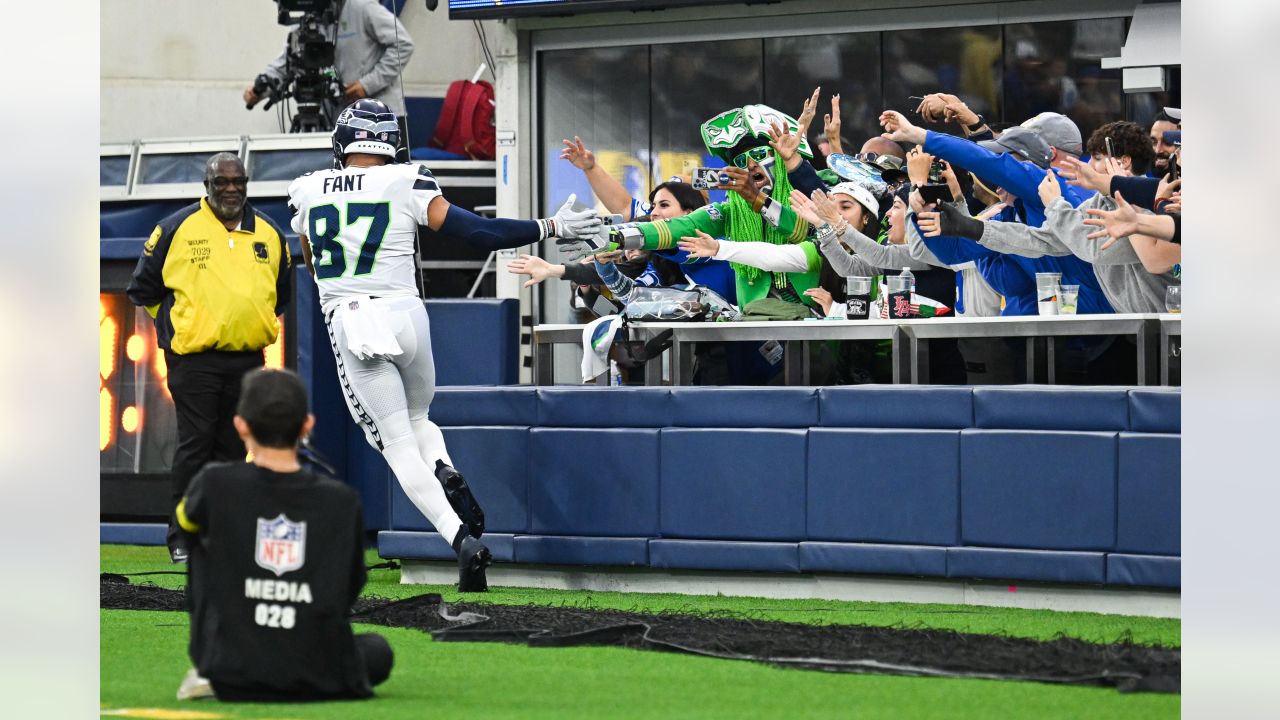 Seahawks' game-winning OT drive capped off by a Geno Smith to