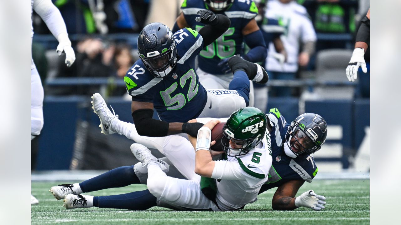 Slumping Jets, Seahawks desperate for win