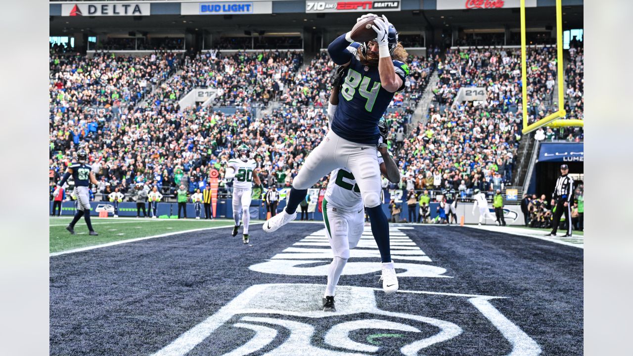 Seahawks unexpectedly reach Week 18 with chance at playoffs - The San Diego  Union-Tribune