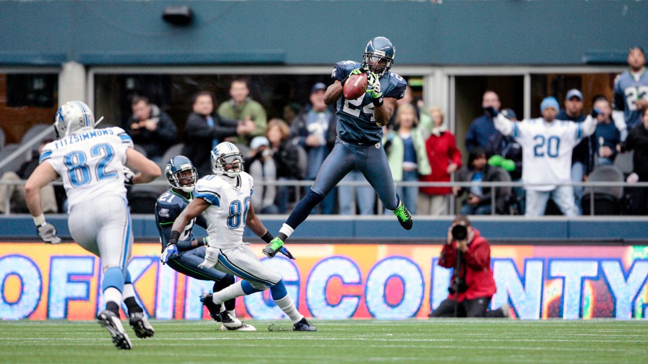 Thursday Round-Up: Super Bowl XLVIII Champion Seahawks Tied For