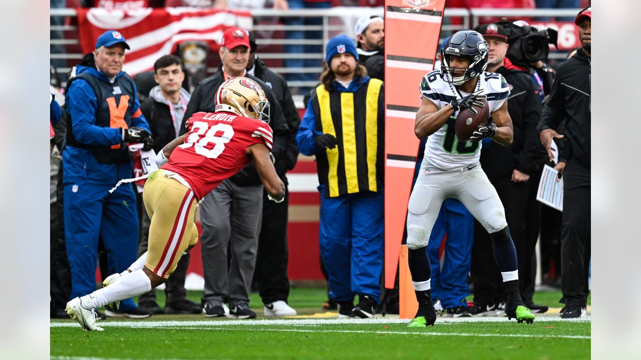 Instant analysis of 49ers' 41-23, wild-card comeback over Seahawks