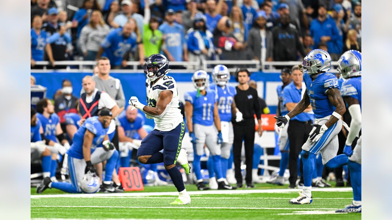 Lions defense crashes and burns as Seahawks win shootout 48-45 National  News - Bally Sports