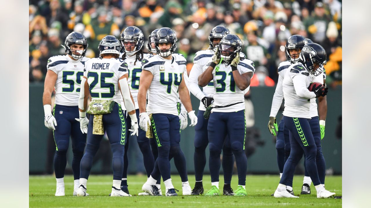 Reporter Bob Condotta grades the Seahawks' Week 3 loss to the