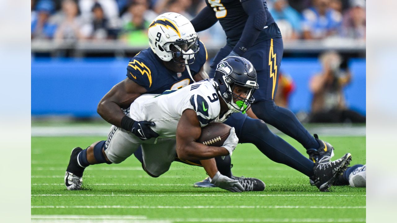 Chargers-Seahawks final score: Los Angeles Chargers defeat the Seattle  Seahawks 24-14 - Bolts From The Blue