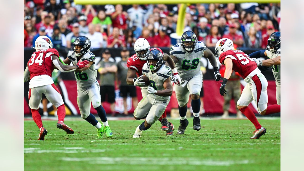 Seahawks win 4th straight, beat struggling Cardinals 31-21 - The