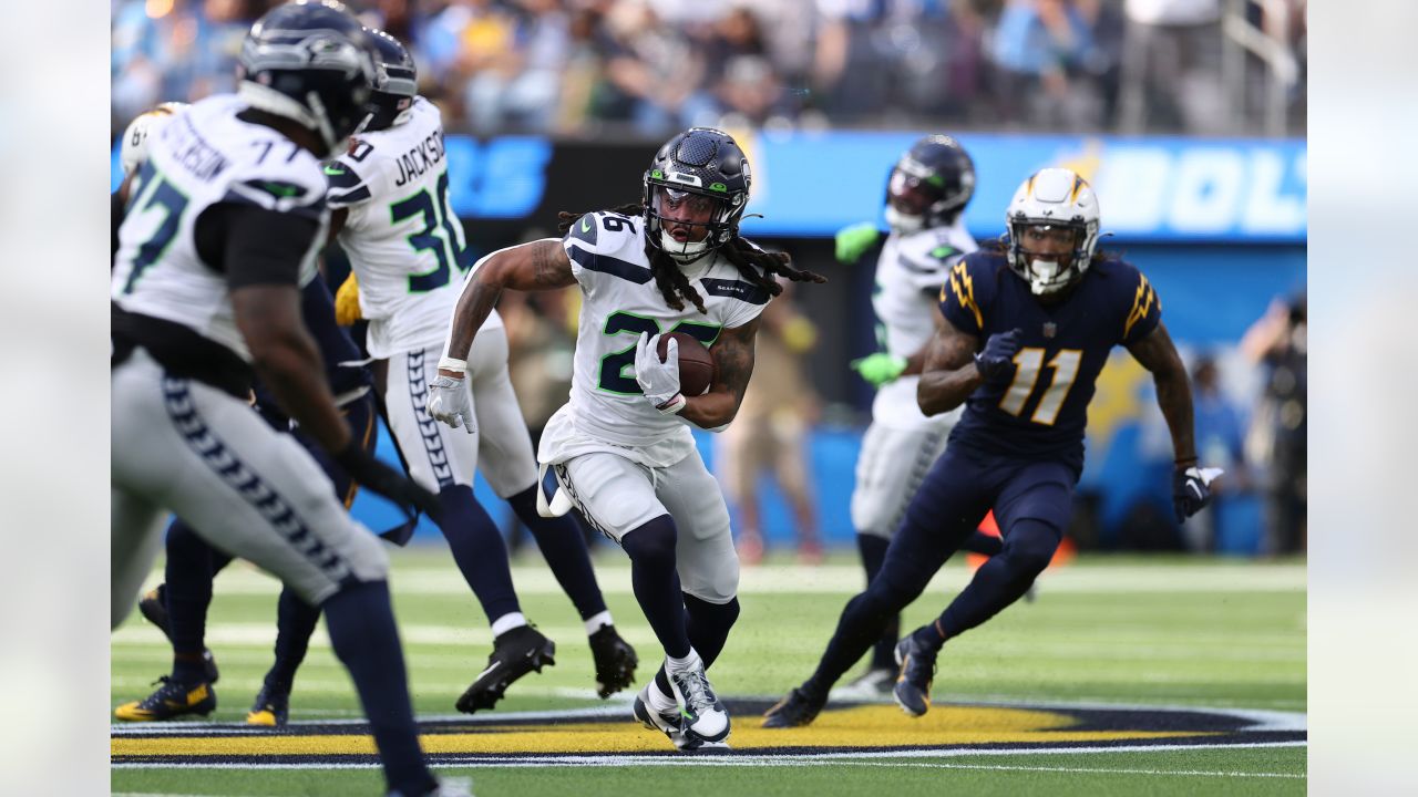 Seahawks Tender Mike Jackson, Myles Adams & Jon Rhattigan In NFL Free  Agency