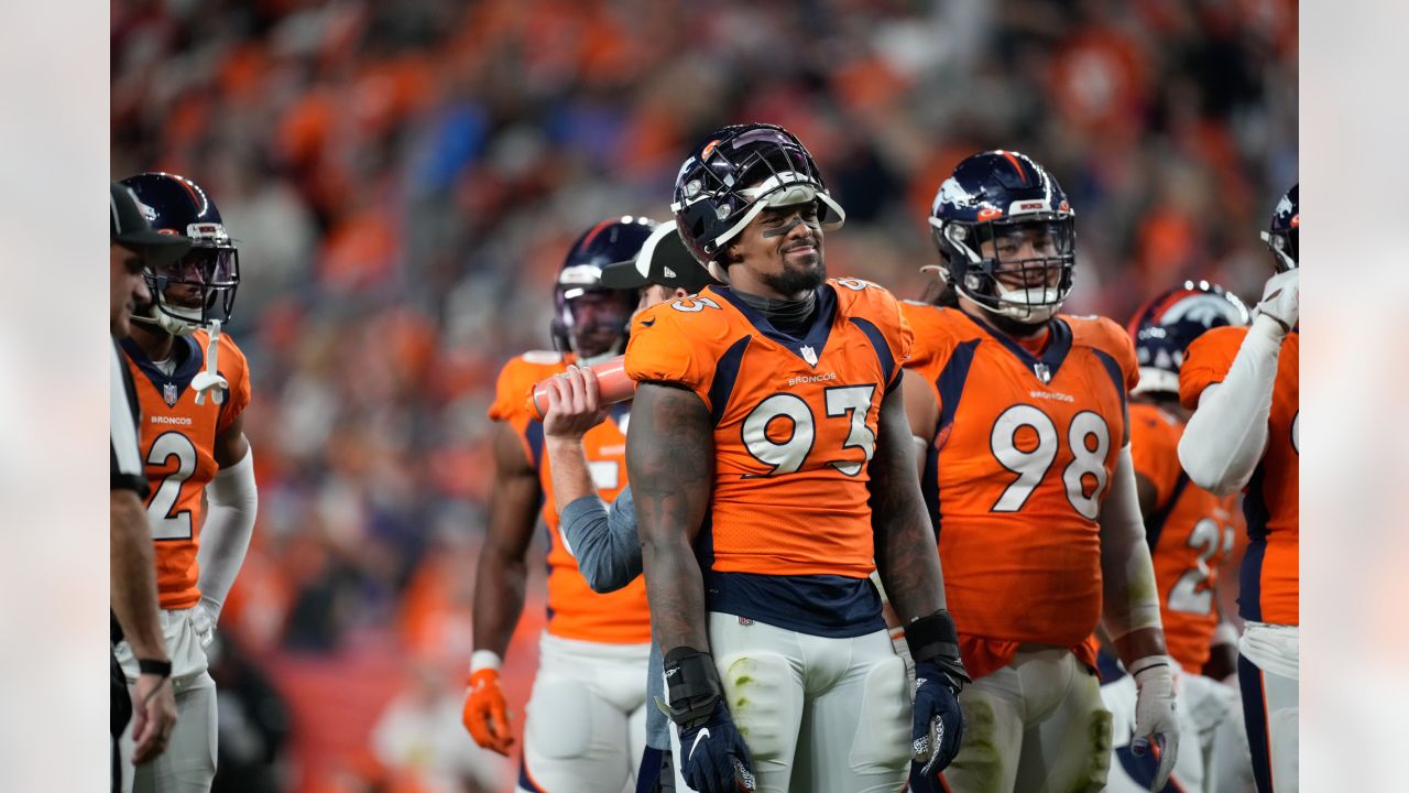 Denver, USA. October 23, 2022: Denver Broncos defensive end Dre