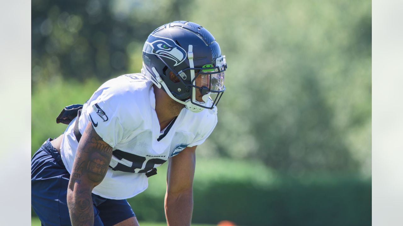 Seattle Seahawks LB K.J. Wright has had a strong start to the 2020 season -  Field Gulls