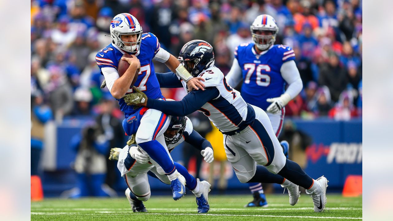 Denver Broncos linebacker Nik Bonitto runs on the field during the first  half of a preseason NFL football game against the Buffalo Bills in Orchard  Park, N.Y., Saturday, Aug. 20, 2022. (AP