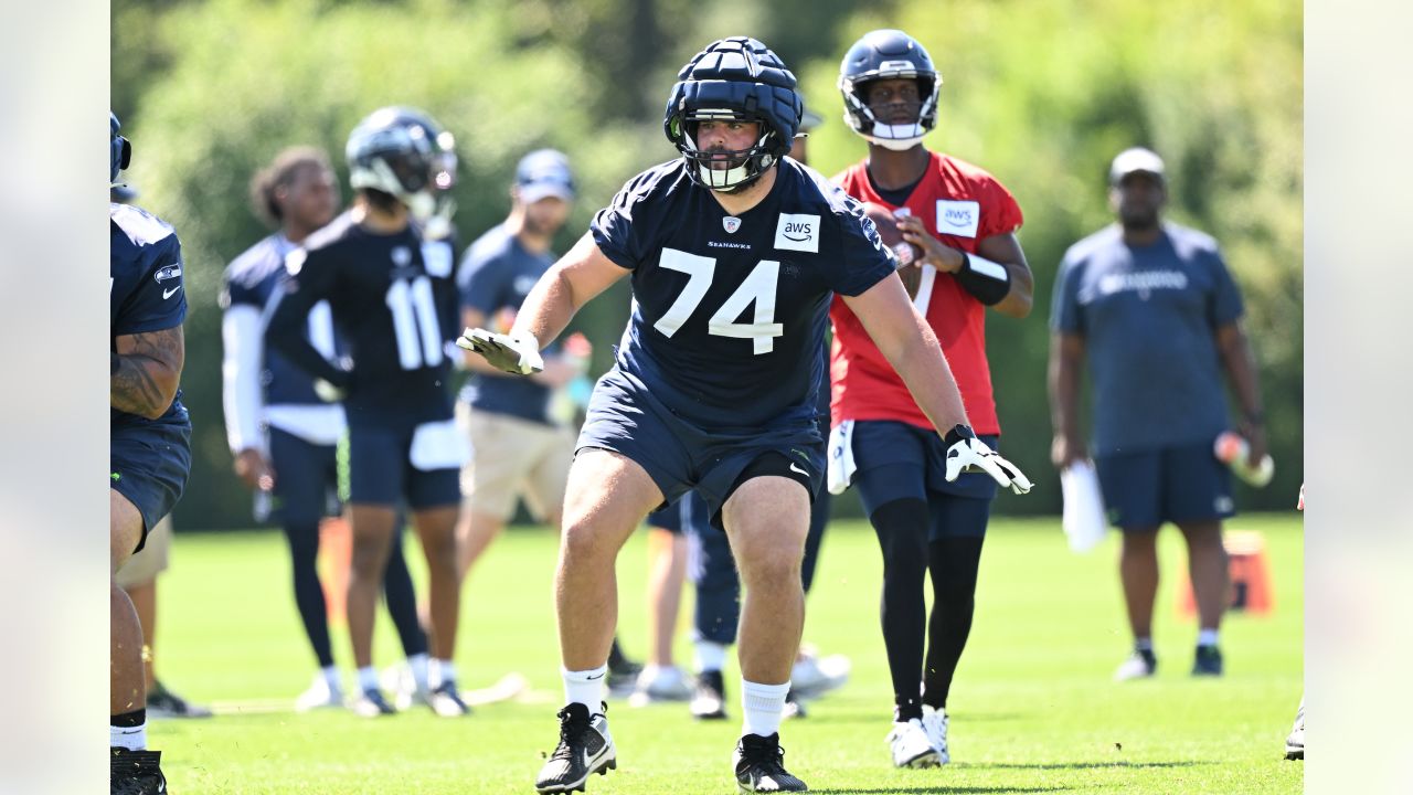 Few bright spots, several injuries in Seahawks' 30-3 preseason