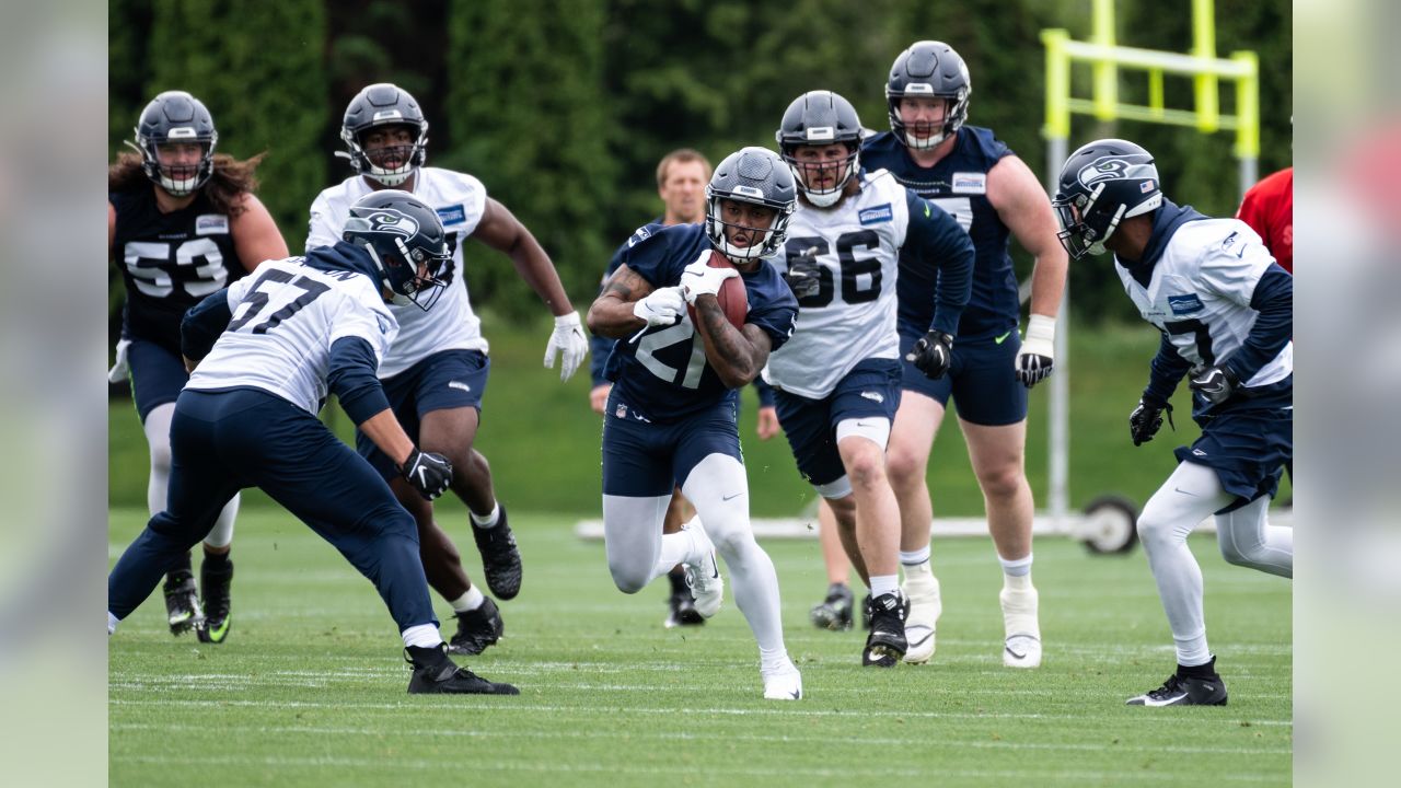 Seahawks 2019 first-round pick L.J. Collier fighting tight battle