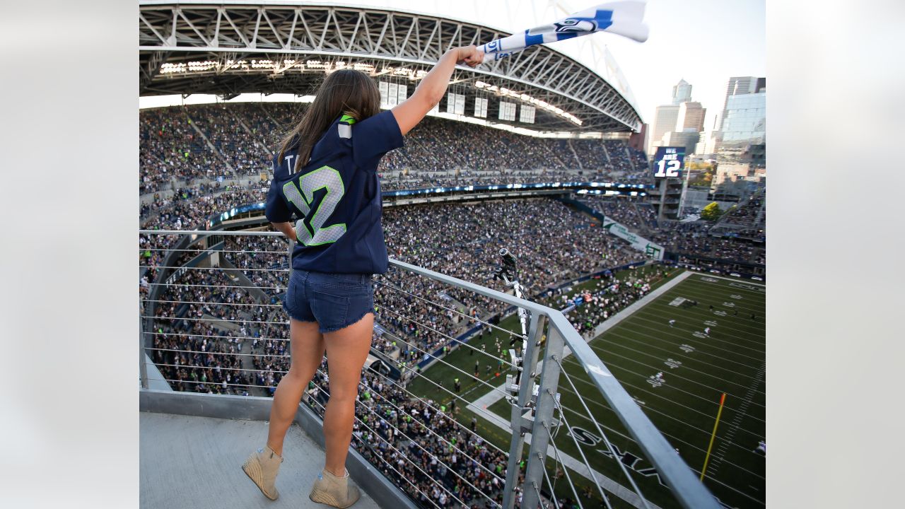 Seahawks Celebrate 20 Years Of 12 Flag Ceremony: “It's Just An Amazing  Moment”