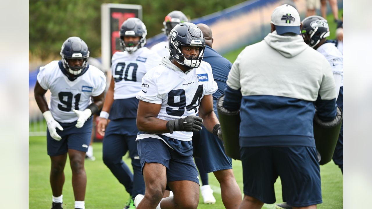 Welcome Back, 12s & Other Observations From Day 1 Of 2021 Seahawks Training  Camp