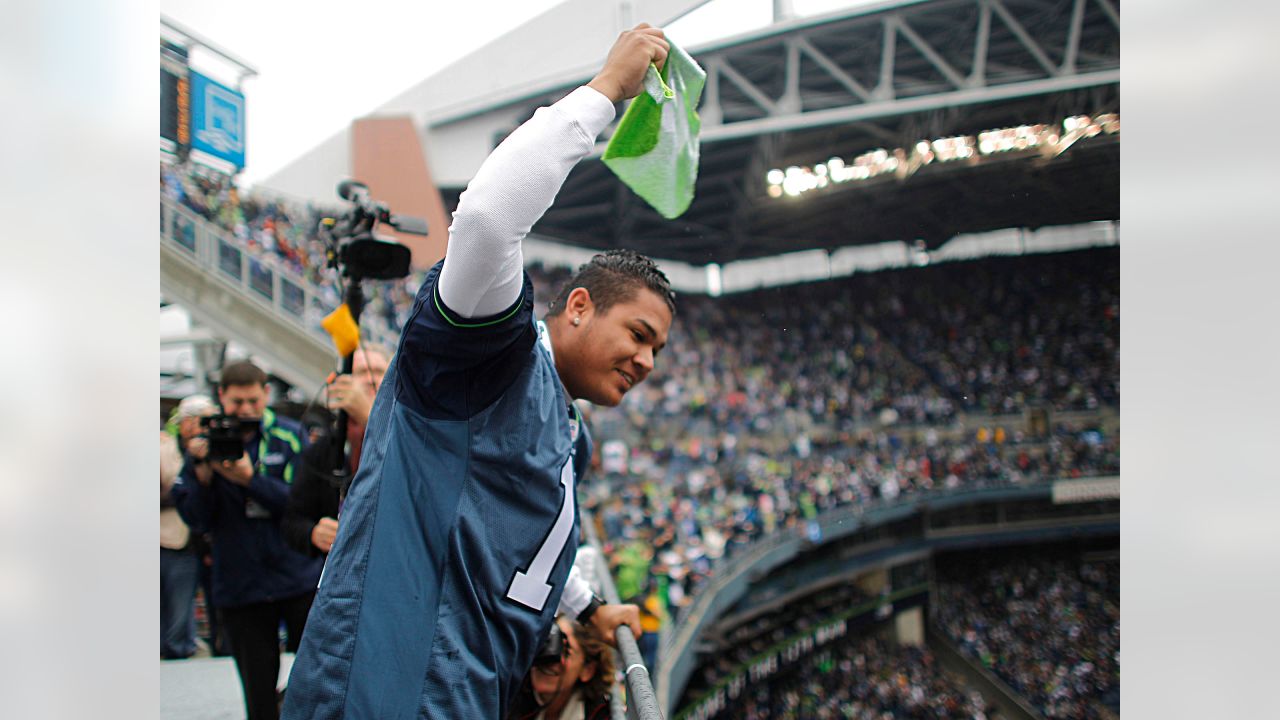 Seattle Mariners fans react to report that Felix Hernandez will be inducted  into Mariners Hall of Fame: Nobody else should be wearing 34