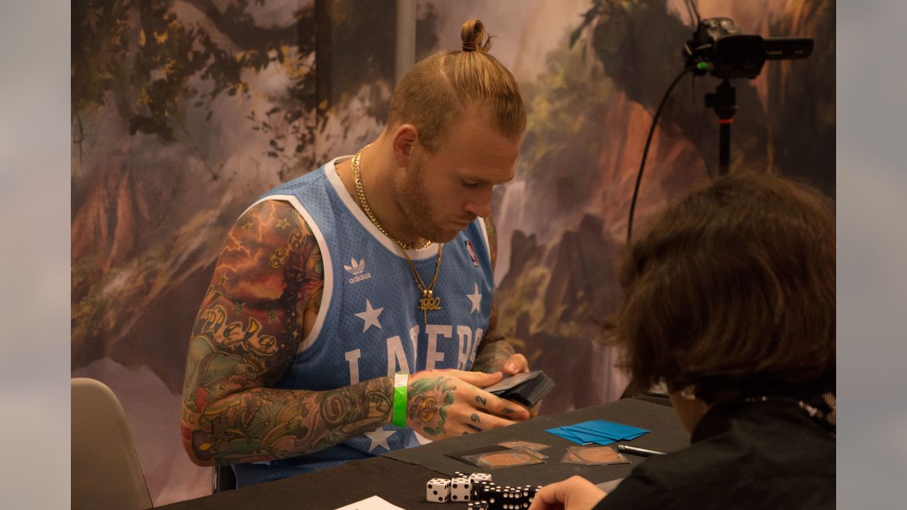 Seahawk Cassius Marsh's Magic cards were stolen, and he's offering