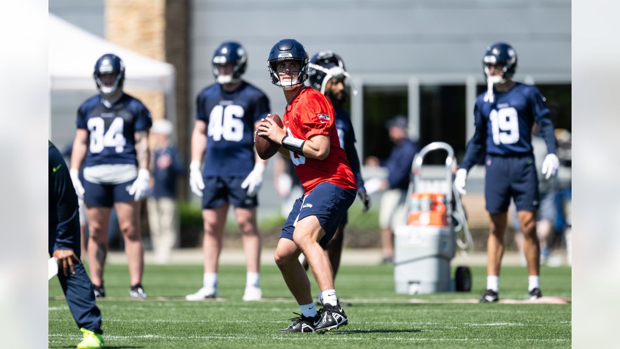 Quarterbacks take center stage and other things we learned at the second  day of Seahawks minicamp