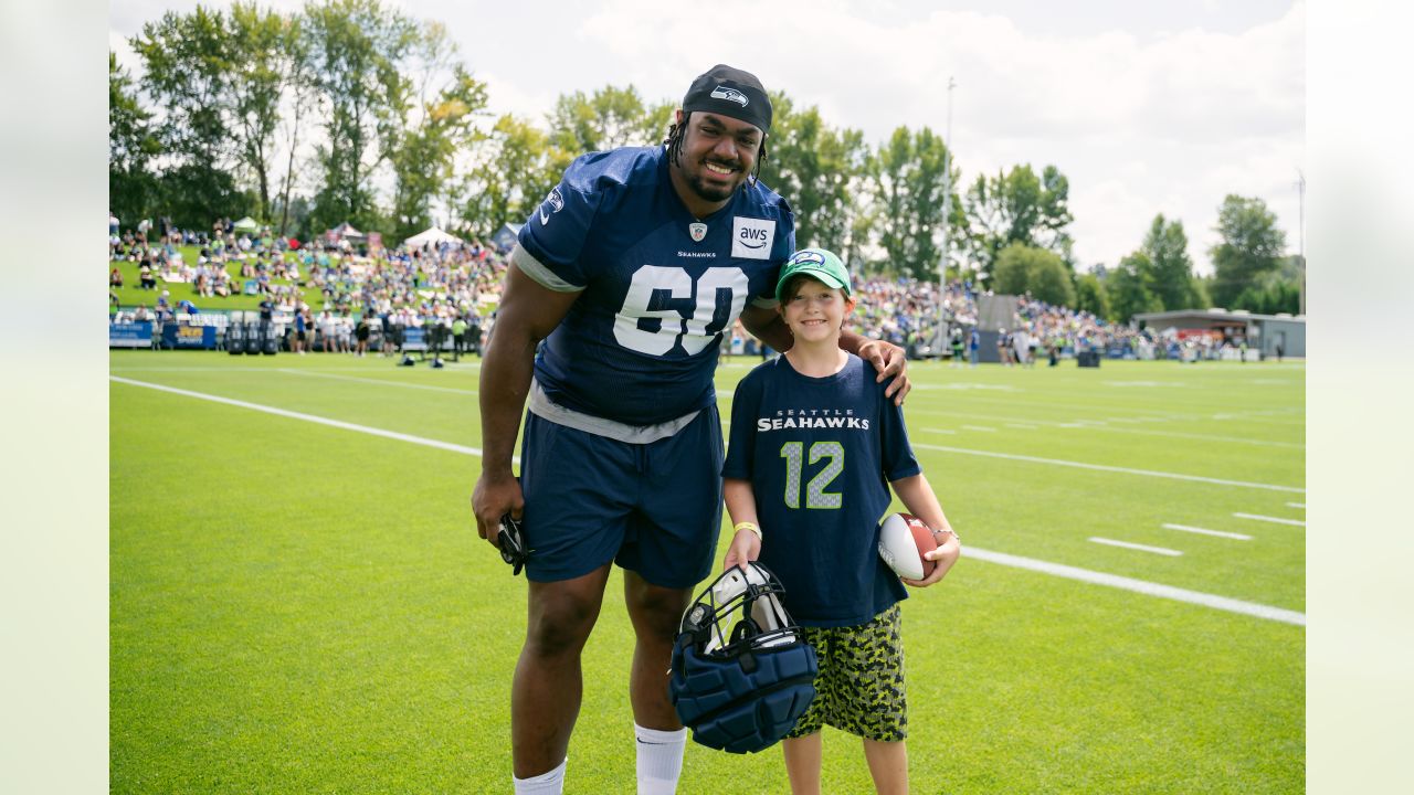 5 Tips for a Fun Day at Seattle Seahawks Training Camp Kids Day