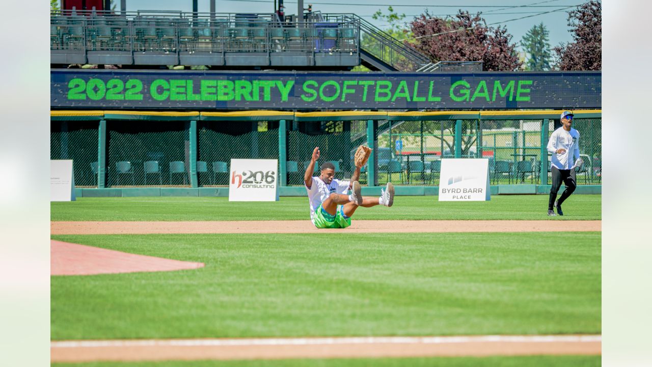 Seahawks players, Seattle sports stars highlight celebrity softball game -  Field Gulls