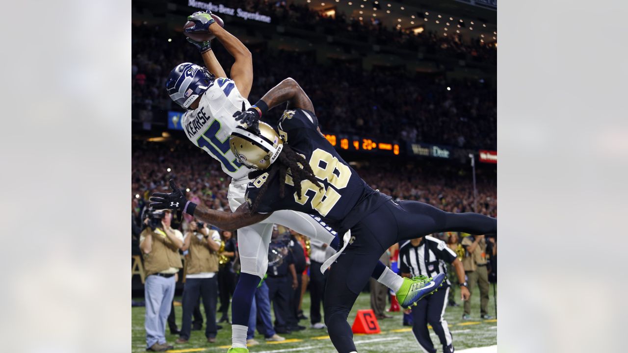 Live: Seahawks-Saints GameCenter: Live updates, highlights, how to watch,  stream game