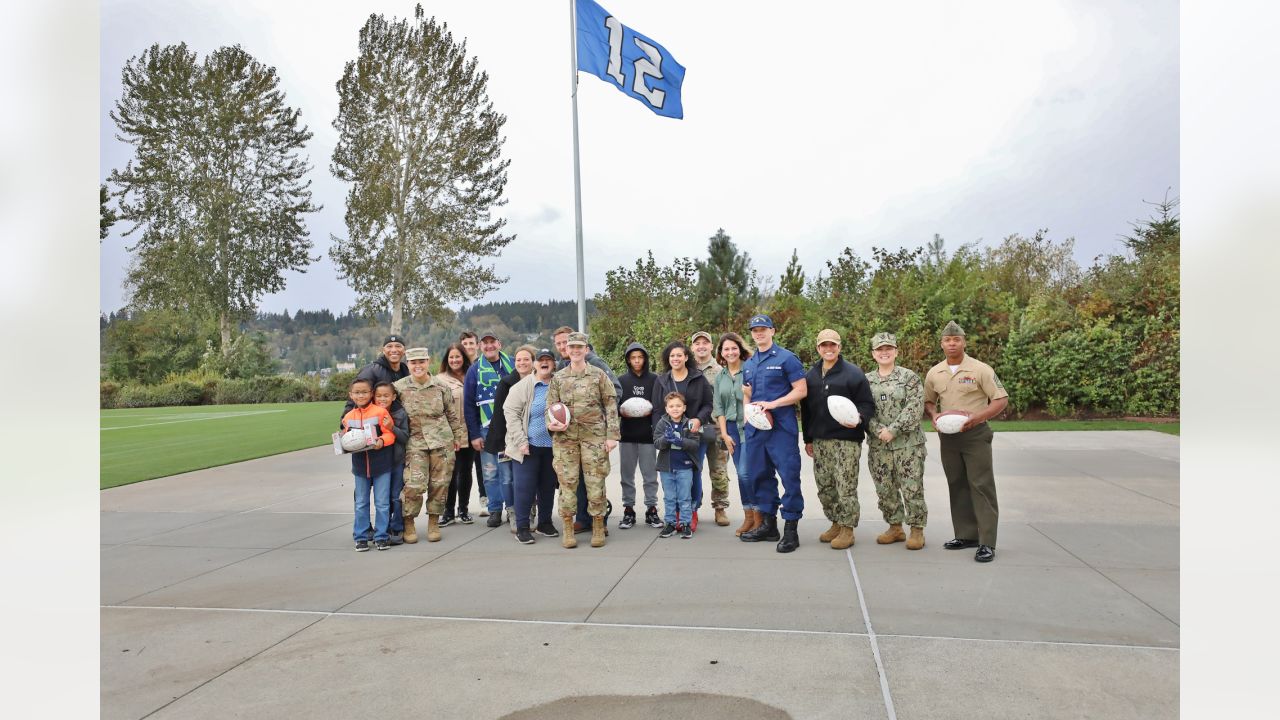 Seahawks Recognize Military & Veterans in Honor of NFL's Salute to Service  Month