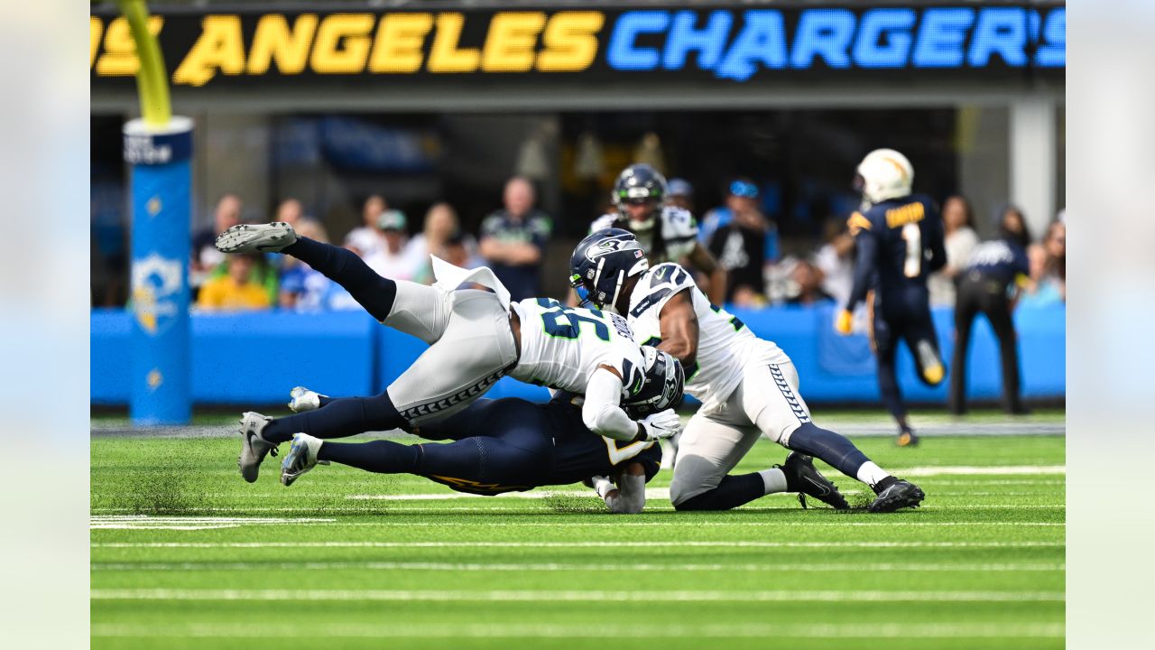 Seahawks vs. Chargers: Seattle leads NFC West after running over Chargers -  Field Gulls