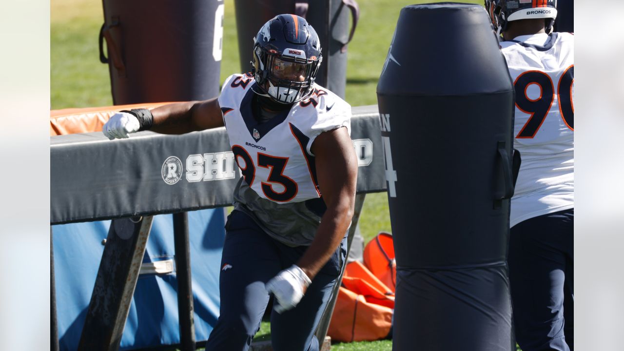 Seahawks expected to sign former Broncos DT Dre'Mont Jones to three-year,  $51 million deal