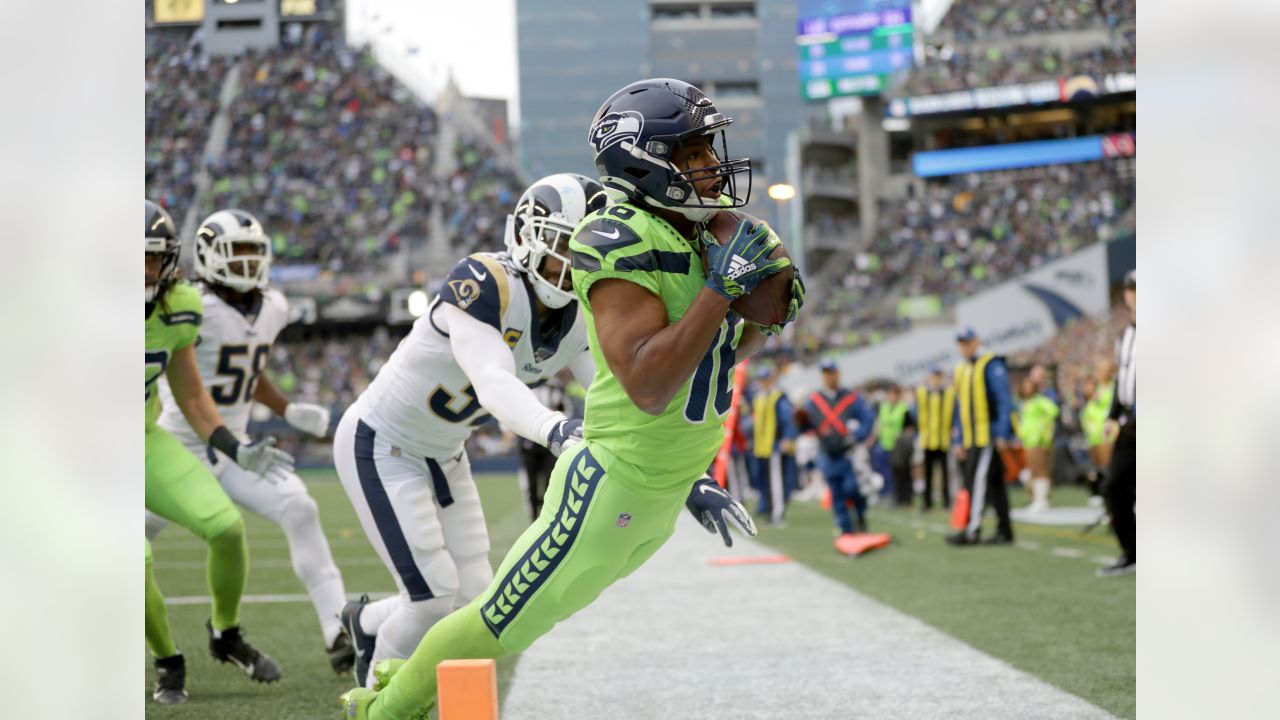 Seahawks Break Out Action Green Uniforms For Thursday Night Football