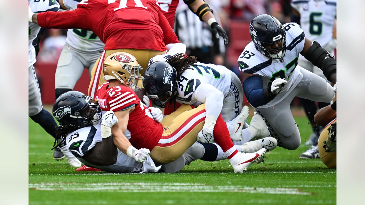 Seahawks WR DK Metcalf shows why he's 'clutch' in wild-card loss to 49ers