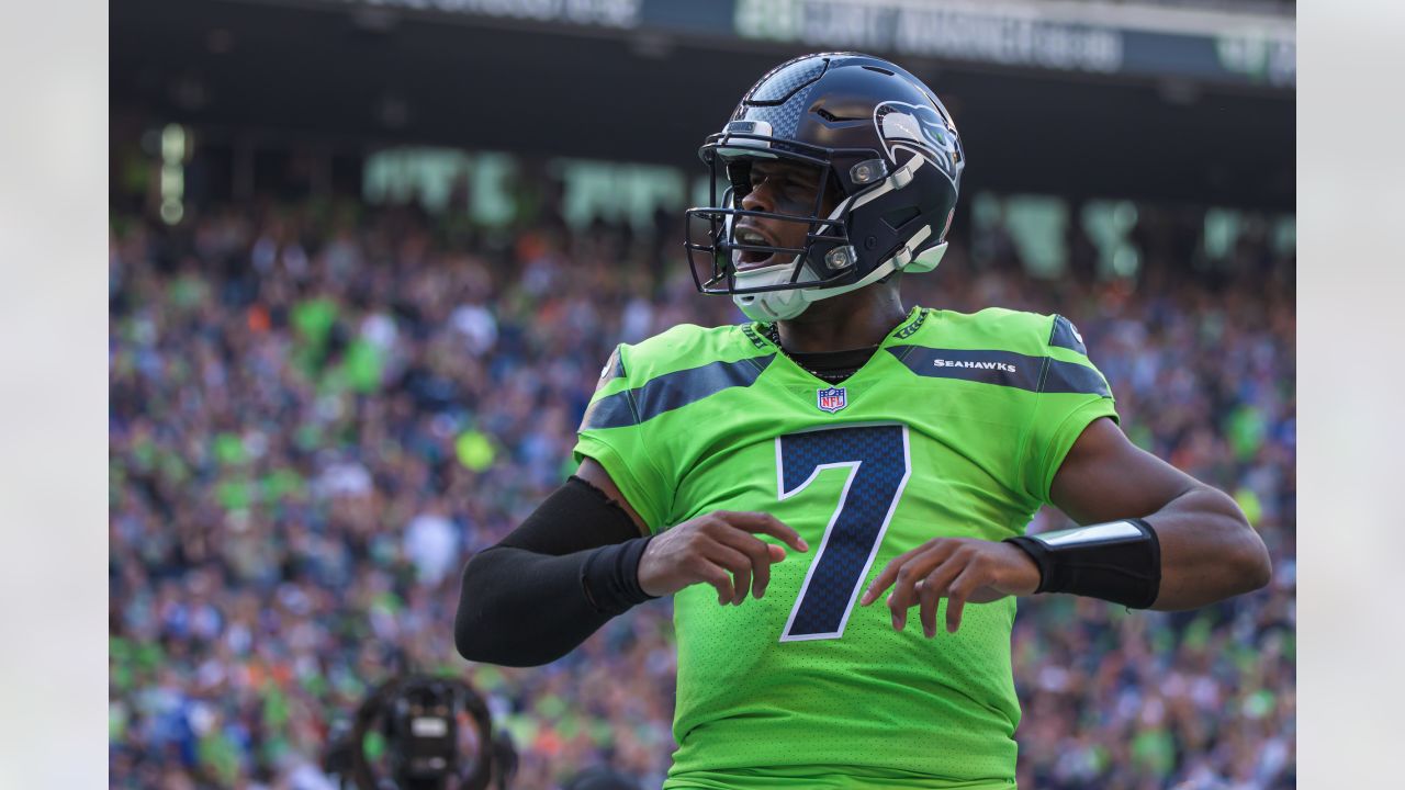 Smith, Woolen among 4 Seahawks elected to Pro Bowl