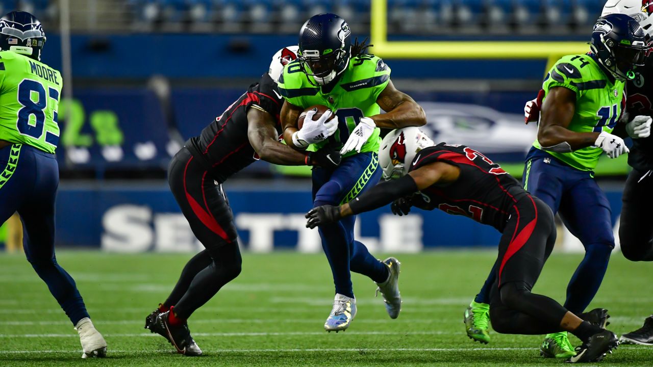 Carlos Hyde's return pushes Seahawks by Cardinals into NFC West lead