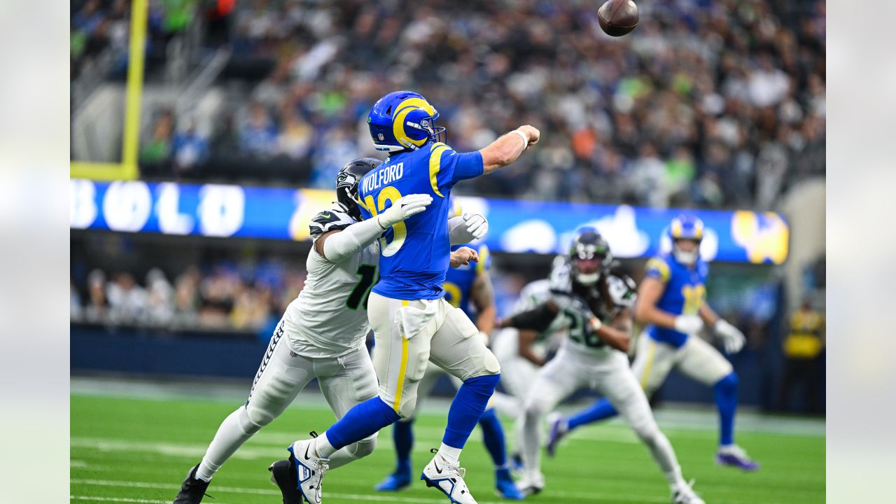 Highlights: Los Angeles Rams' top plays vs. Seahawks in Week 13  running  back Cam Akers touchdowns, linebacker Bobby Wagner interception & more