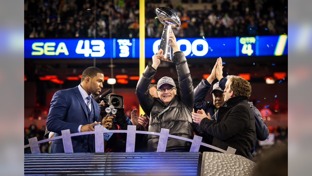 Super Bowl 48 final score: Seahawks dominate Broncos for 43-8 victory -  Pride Of Detroit