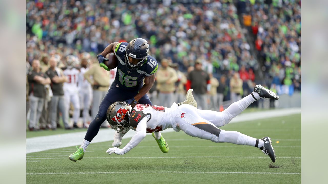 Report card: Bob Condotta grades the Seahawks' Week 9 overtime win vs. the Tampa  Bay Buccaneers