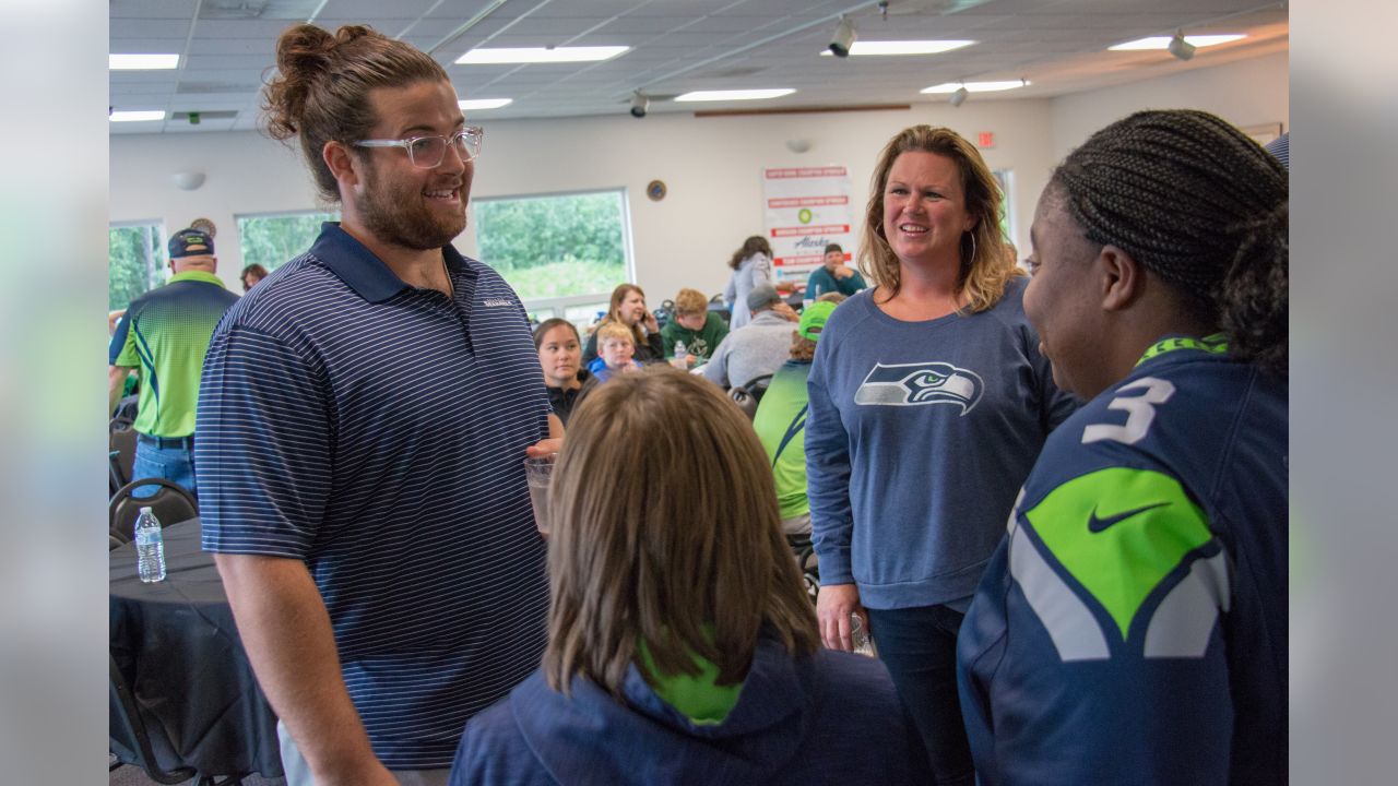 Thursday Round-Up: Joey Hunt And Jordan Roos Visit 12s In Alaska