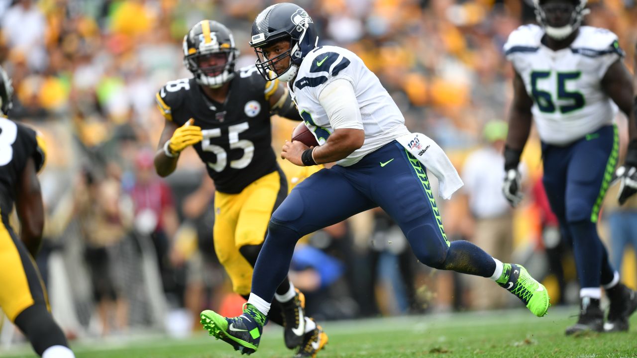 Final Score: Steelers QBs shine in 32-25 win over Seattle - Behind