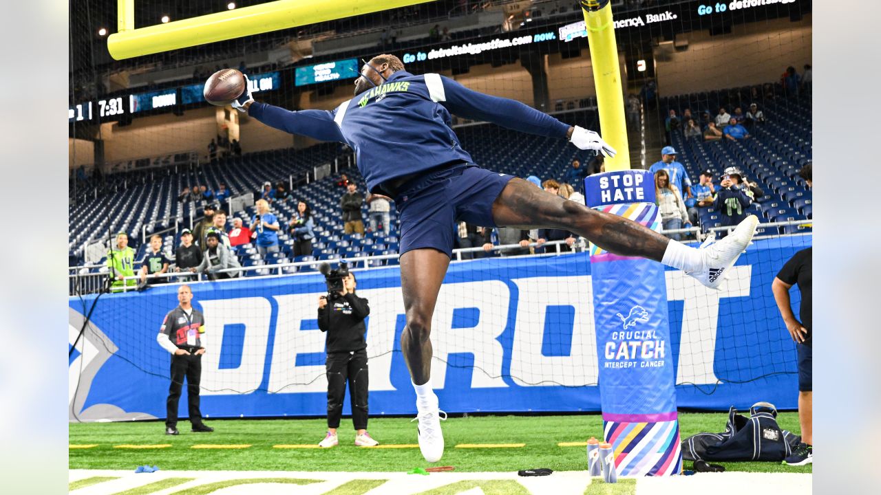 VIDEO: DK Metcalf's Amazing Pregame Warmup Catches and Vertical Leap